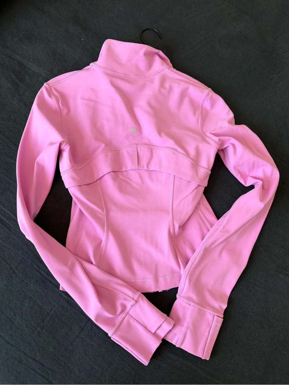 lululemon athletica form fitting